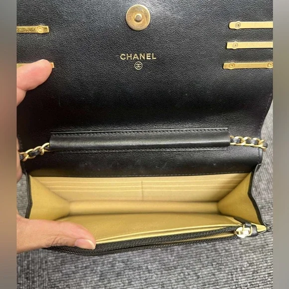 ❌SOLD❌✨ Chanel Limited Edition Wallet on Chain — Black Lambskin (Microchipped) - Picture 6 of 14